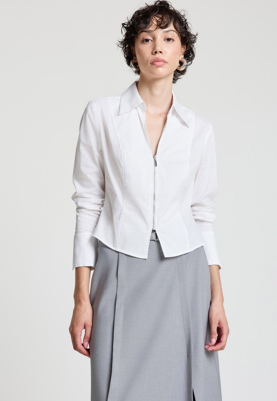 Блуза Calliope Blouse, Bianco Ottico/Off-White
Блуза Calliope Blouse, Bianco Ottico/Off-White