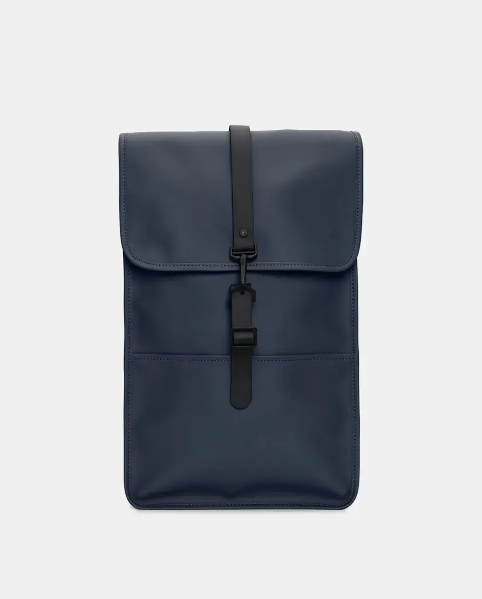 Большой темно-синий водостойкий рюкзак Rains, темно-синий
Большой темно-синий водостойкий рюкзак Rains, темно-синий