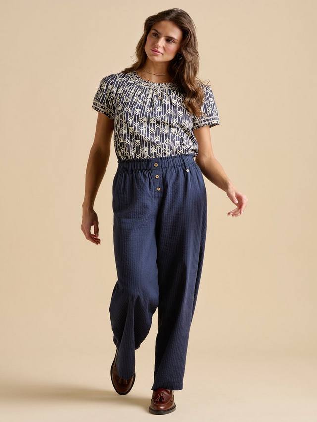 Брюки из бумажного пакета в тонкую полоску Brakeburn, темно-синий
Брюки из бумажного пакета в тонкую полоску Brakeburn, темно-синий