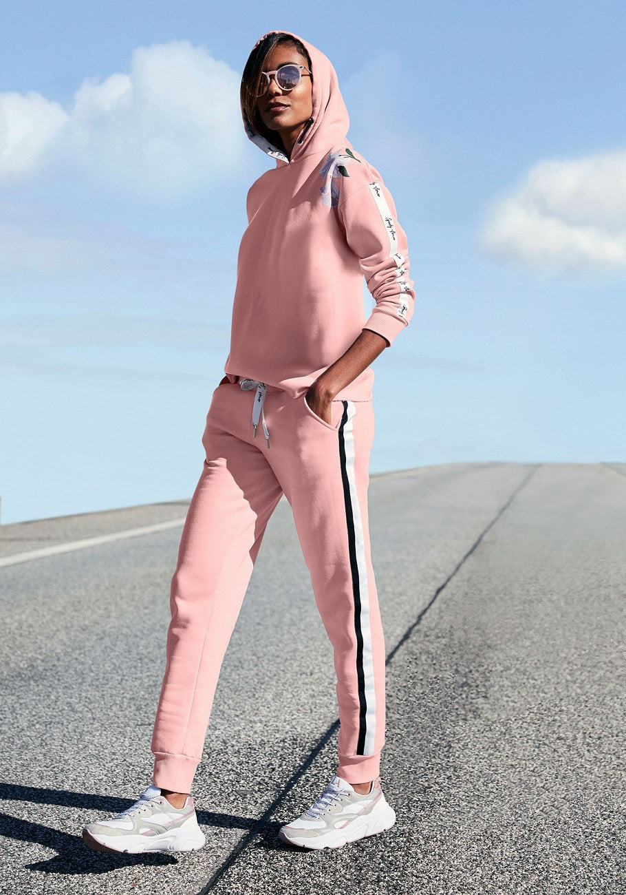 Женские спортивные штаны с логотипом LASCANA, цвет old rose
Женские спортивные штаны с логотипом LASCANA, цвет old rose