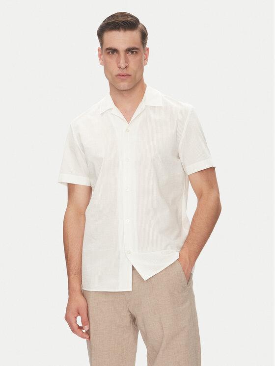 Рубашка обычного кроя B3 76001.3703 Baldessarini, белый
Рубашка обычного кроя B3 76001.3703 Baldessarini, белый