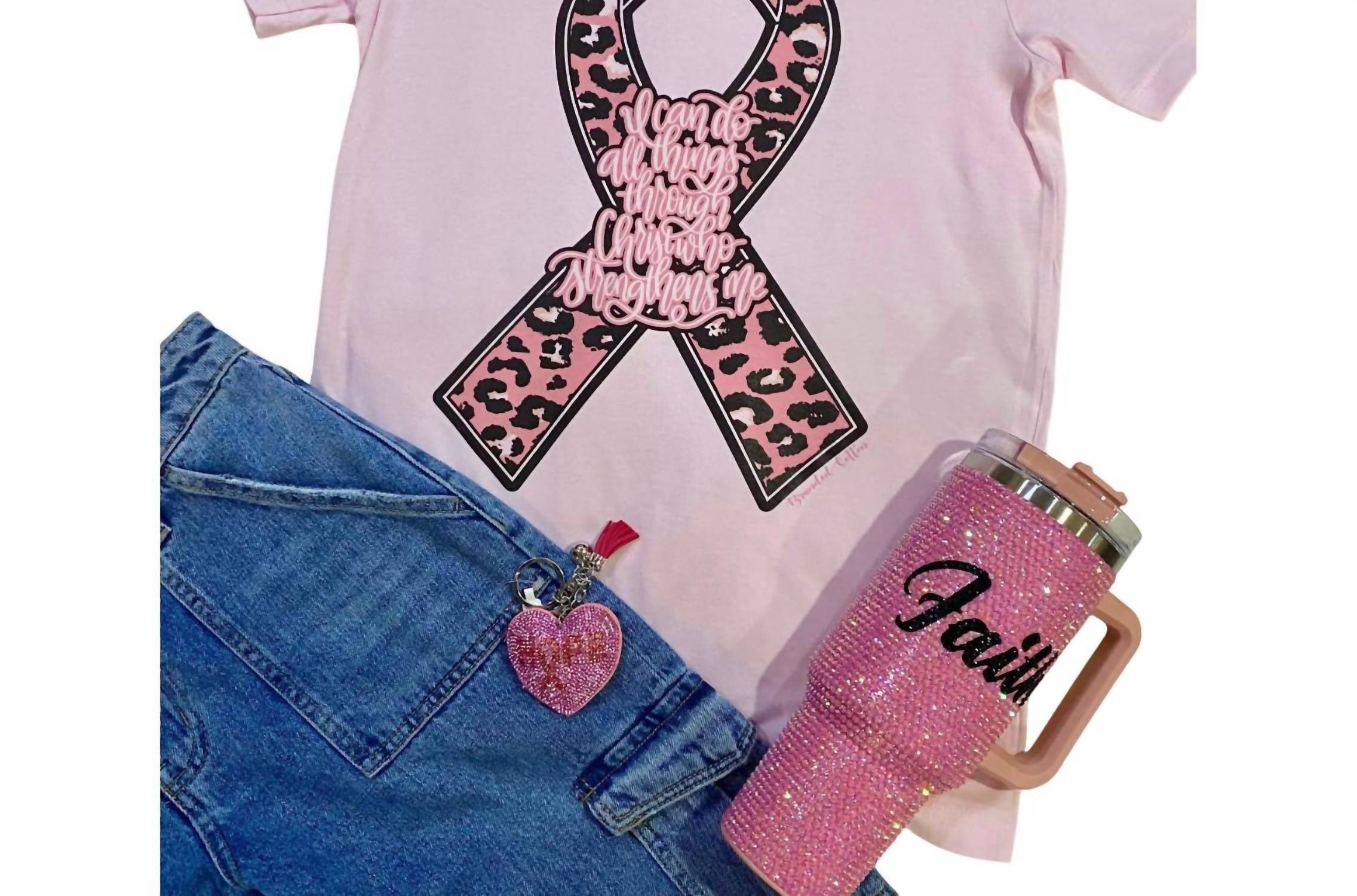 Женская футболка с надписью «Я могу все» о раке груди в розовом цвете Branded Cotton
Женская футболка с надписью «Я могу все» о раке груди в розовом цвете Branded Cotton