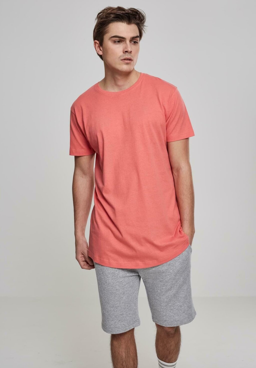 Футболка базовая SHAPED LONG Urban Classics, цвет coral
Футболка базовая SHAPED LONG Urban Classics, цвет coral