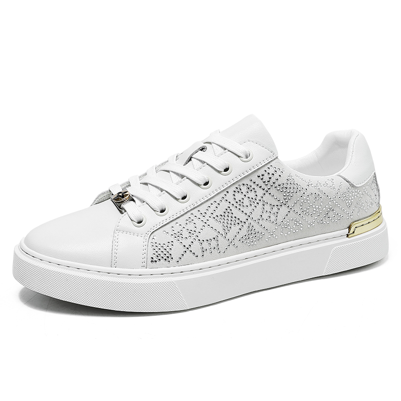 Булл Чарм Скейтерские кроссовки мужские белые
Булл Чарм Скейтерские кроссовки мужские белые