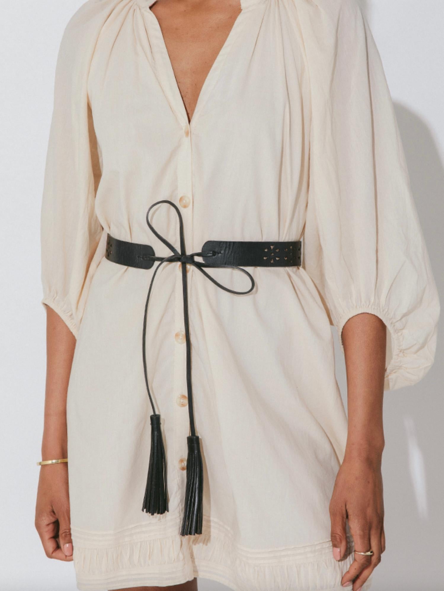 Женский кожаный ремень Mexicana черного цвета Cleobella
Женский кожаный ремень Mexicana черного цвета Cleobella