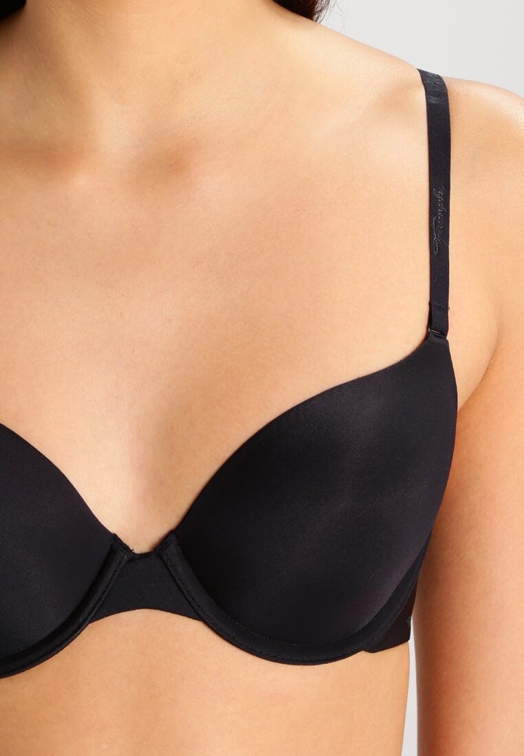 Бюстгальтер-майка Body Make Up Triumph, черный
Бюстгальтер-майка Body Make Up Triumph, черный