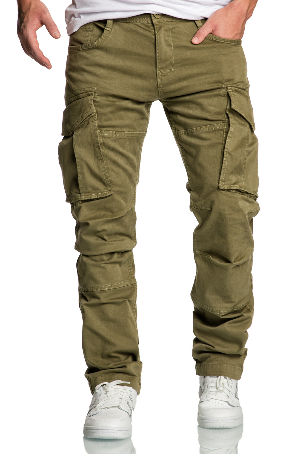 Брюки чинос Amaci&Sons Cargo Jogger WYATT, оливковый
Брюки чинос Amaci&Sons Cargo Jogger WYATT, оливковый