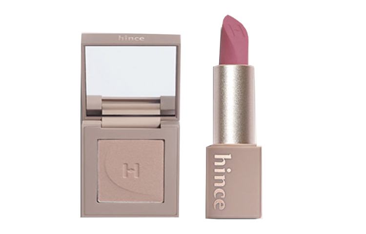 Набор косметики для женщин Hince
Набор косметики для женщин Hince