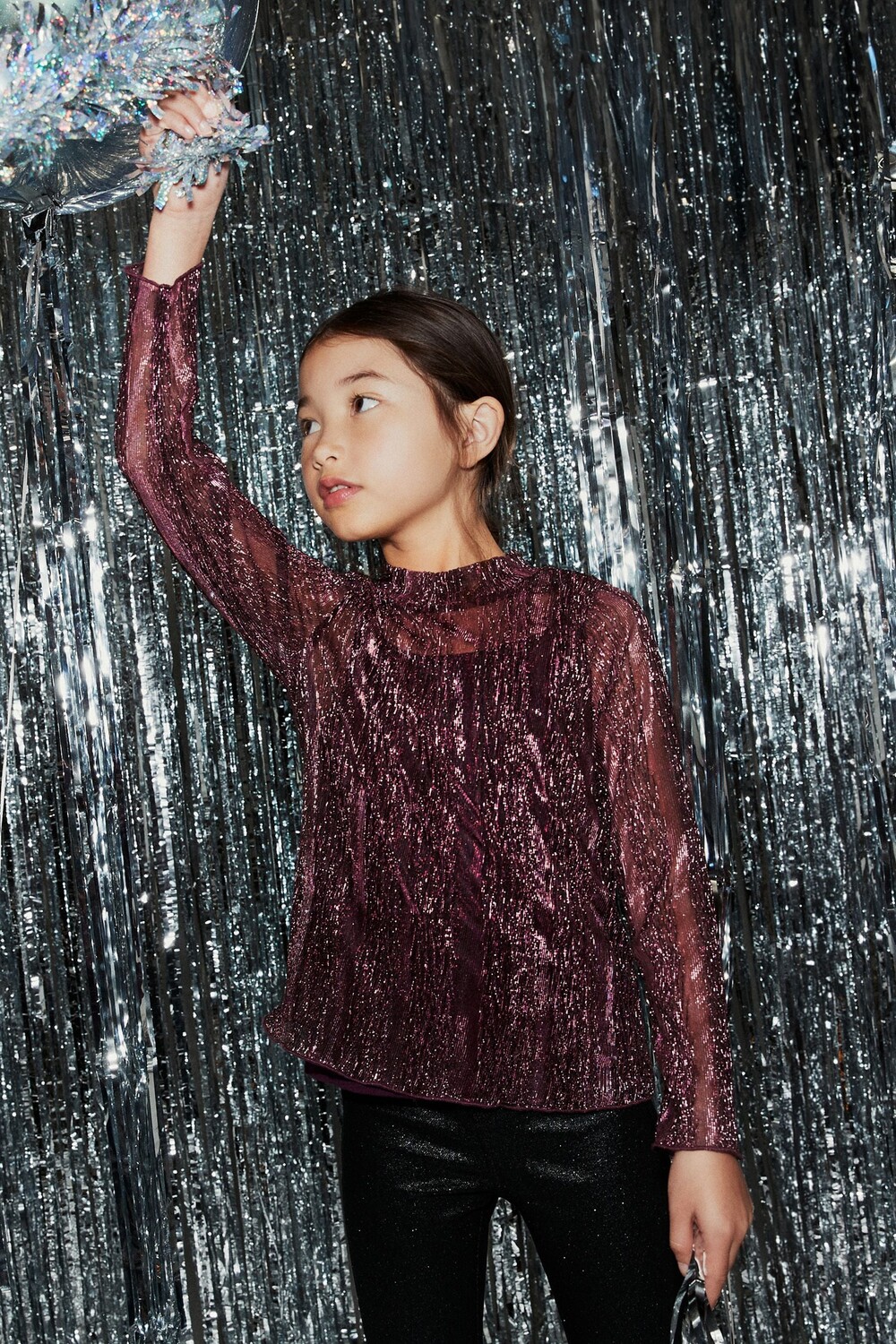 Блестящий сетчатый топ с высоким воротником Next, розовый
Блестящий сетчатый топ с высоким воротником Next, розовый