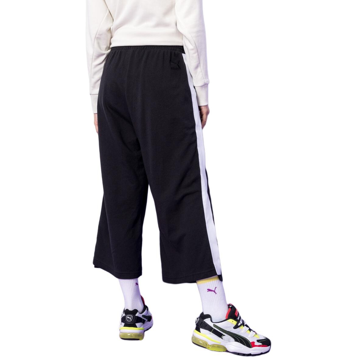 Повседневные брюки женские черные Puma
Повседневные брюки женские черные Puma