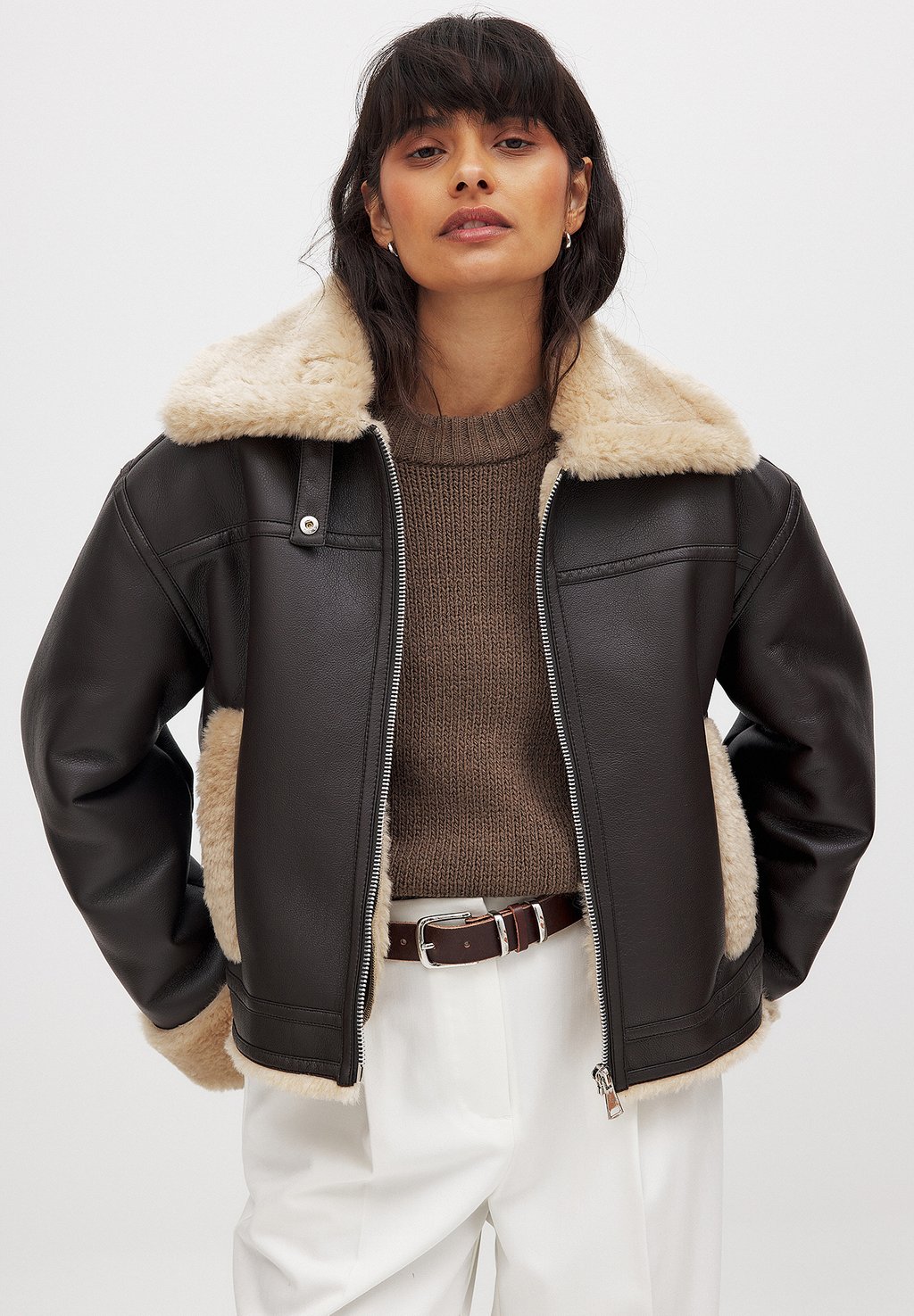 Куртка из искусственной кожи NA-KD, коричневый
Куртка из искусственной кожи NA-KD, коричневый