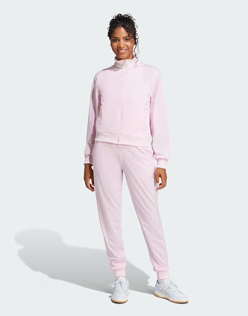 Уютный спортивный костюм performance Essentials в прозрачно-розовом цвете Adidas Performance
Уютный спортивный костюм performance Essentials в прозрачно-розовом цвете Adidas Performance