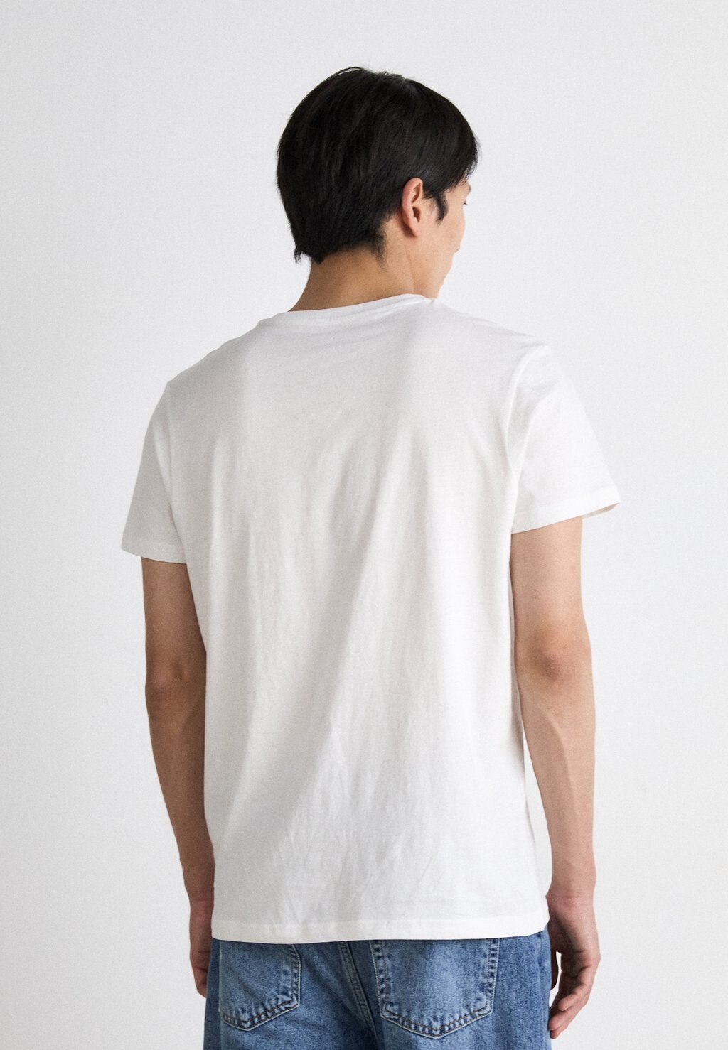 Базовая футболка Twin Crew 2 Pack Lee, чёрная/белая
Базовая футболка Twin Crew 2 Pack Lee, чёрная/белая