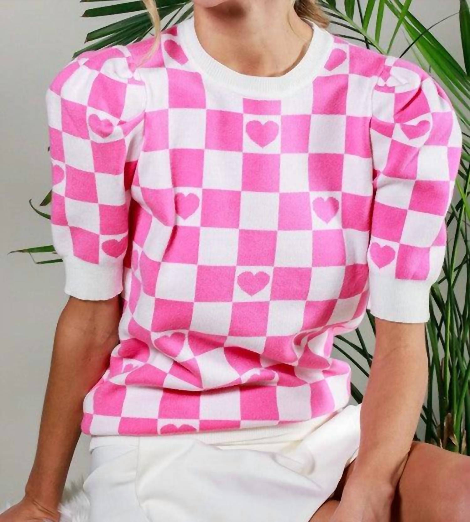 Свитер с ромбовидным сердцем в розовом Vine & Love
Свитер с ромбовидным сердцем в розовом Vine & Love