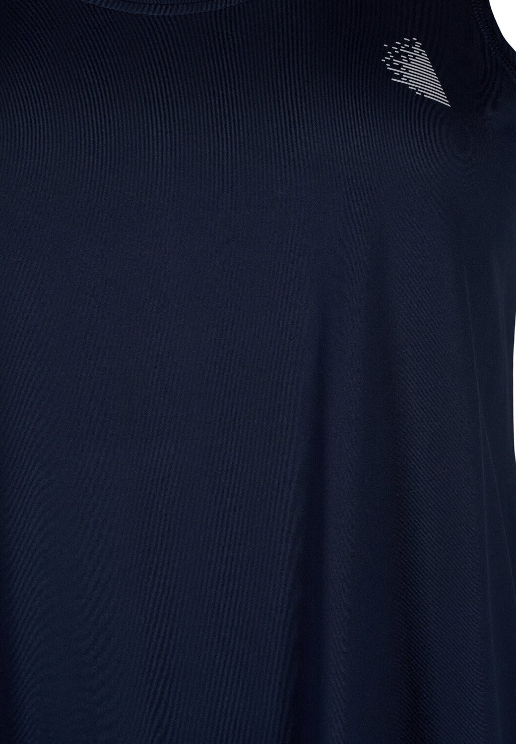 Топ MIT RUNDHALSAUSSCHNITT Active by Zizzi, темно-синий
Топ MIT RUNDHALSAUSSCHNITT Active by Zizzi, темно-синий