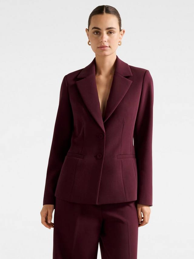 Пиджак Lee с зауженной талией Forever New
Пиджак Lee с зауженной талией Forever New