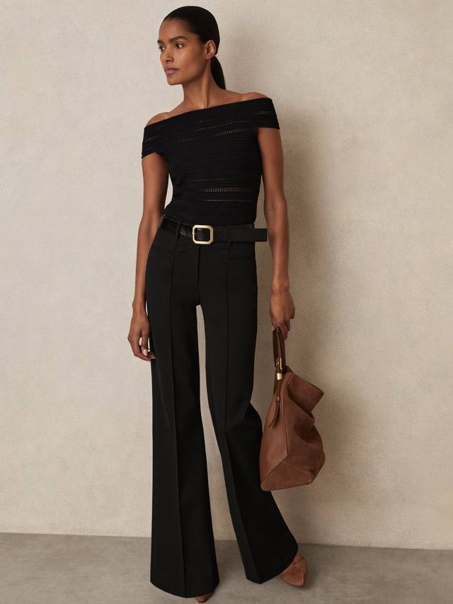 Классические брюки клод с расклешенным низом Reiss, Black
Классические брюки клод с расклешенным низом Reiss, Black