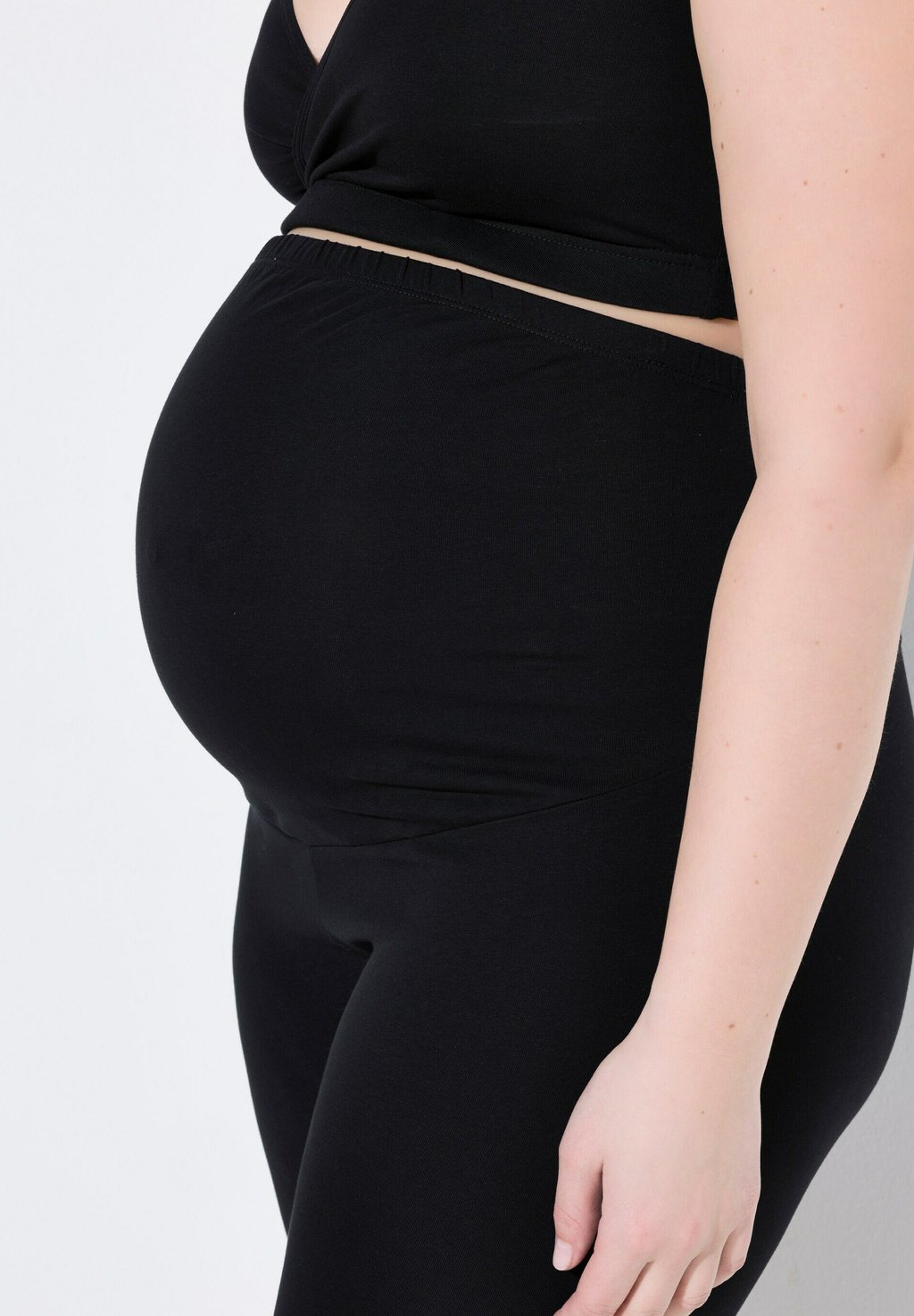 Шорты BIKE - Leggings - Trousers Ulla Popken, черный
Шорты BIKE - Leggings - Trousers Ulla Popken, черный