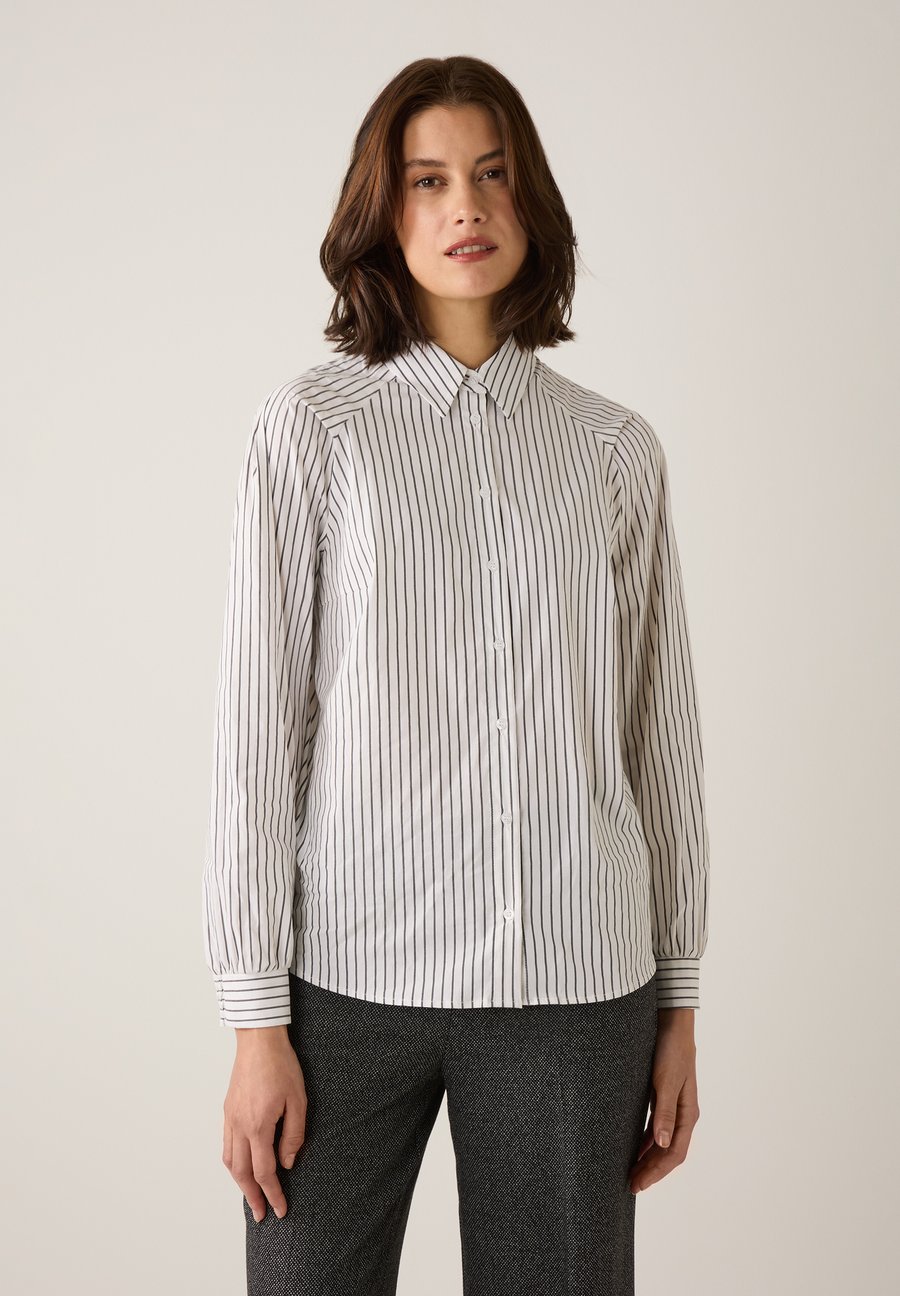 Блуза More & More KLASSISCHE STRETCH-BUSINESS, White Black Woven Blouse Stripe/White
Блуза More & More KLASSISCHE STRETCH-BUSINESS, White Black Woven Blouse Stripe/White