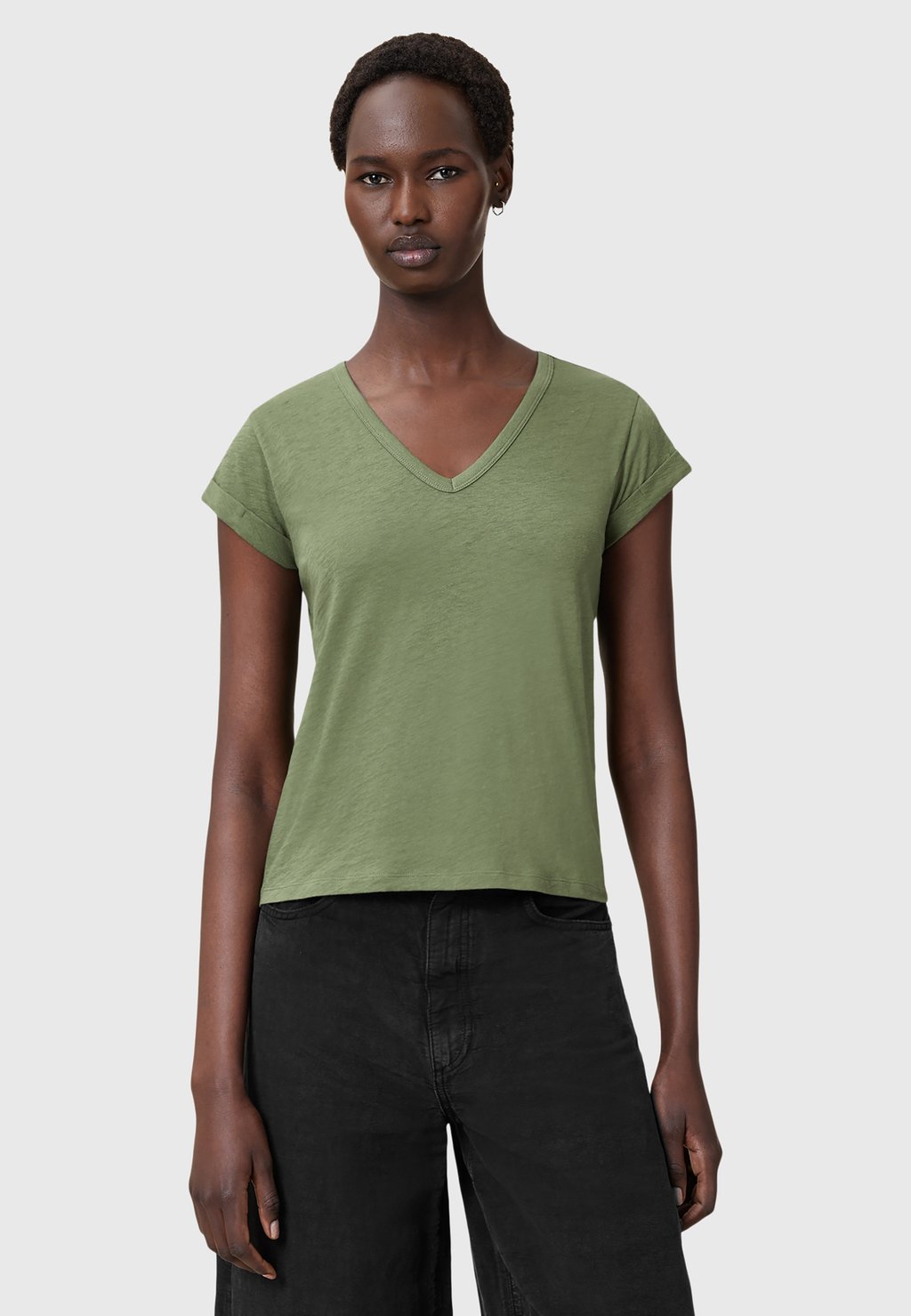 Базовая футболка TEE AllSaints, зеленый
Базовая футболка TEE AllSaints, зеленый