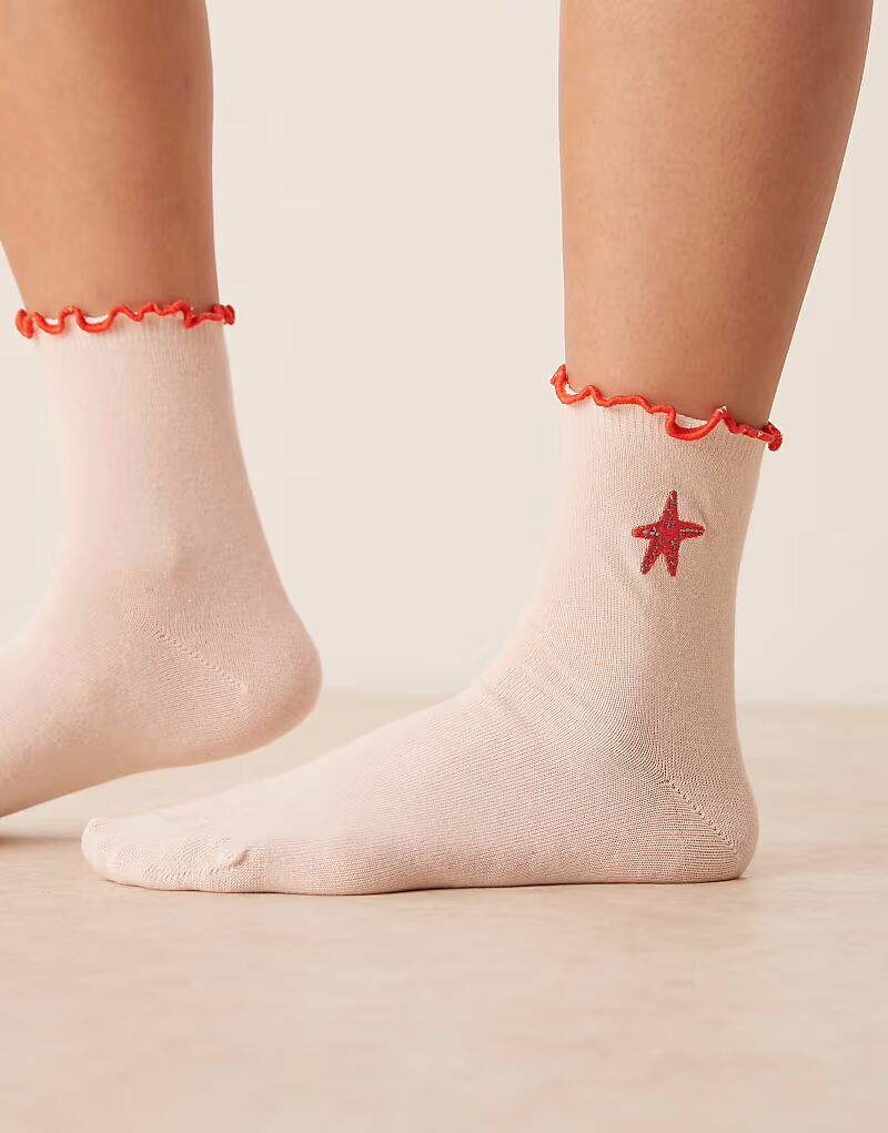 Носки ASOS DESIGN с вышитым рисунком морской звезды розового цвета
Носки ASOS DESIGN с вышитым рисунком морской звезды розового цвета