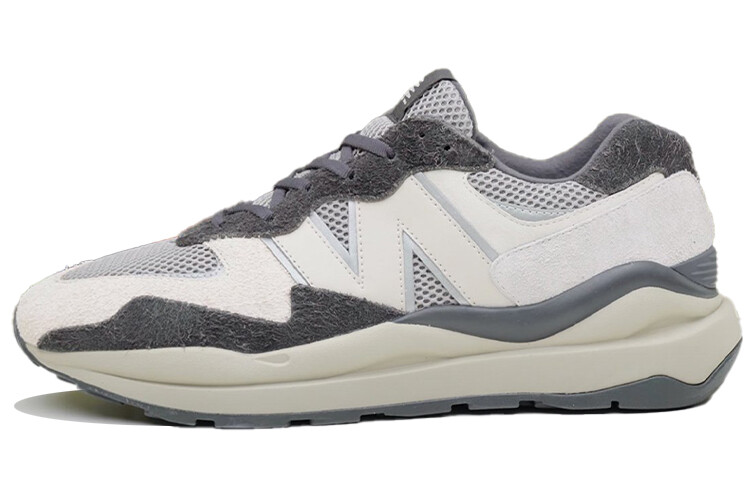 Кроссовки New Balance NB 5740 унисекс
Кроссовки New Balance NB 5740 унисекс