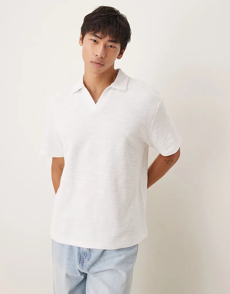 Поло ASOS DESIGN с мягким воротником и белой текстурой
Поло ASOS DESIGN с мягким воротником и белой текстурой