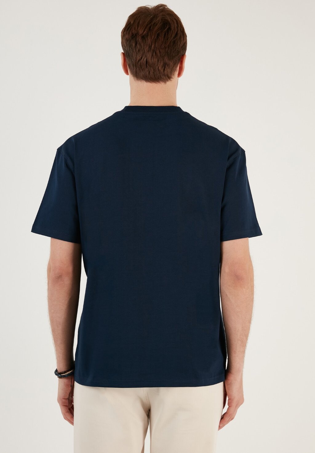 Базовая футболка Regular Fit Buratti, темно-синий
Базовая футболка Regular Fit Buratti, темно-синий