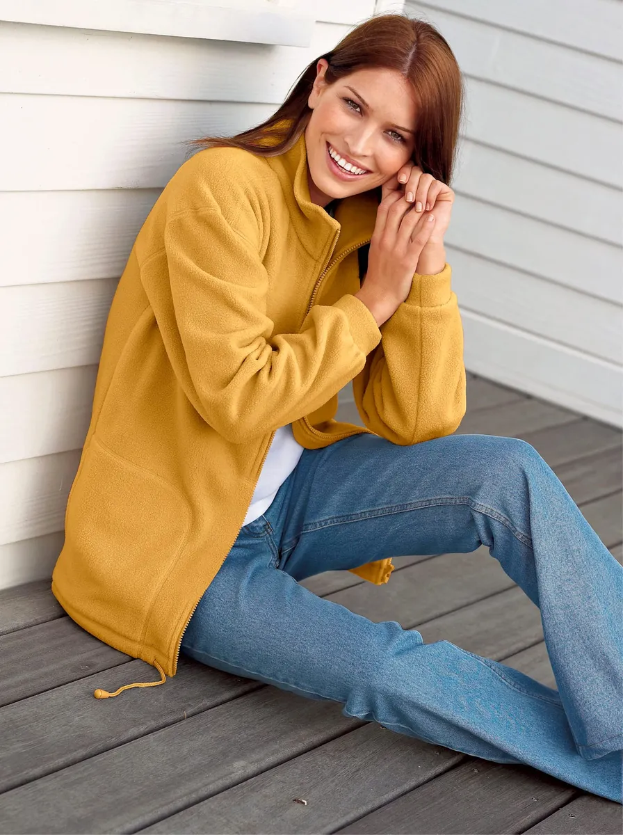 Повседневный образ флисовая куртка Casual Looks, цвет Bernstein
Повседневный образ флисовая куртка Casual Looks, цвет Bernstein