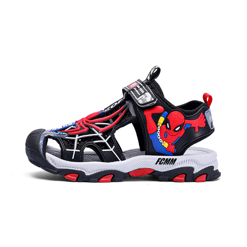 Низкие амортизирующие кроссовки для детей FCMM, красный 
Низкие амортизирующие кроссовки для детей FCMM, красный