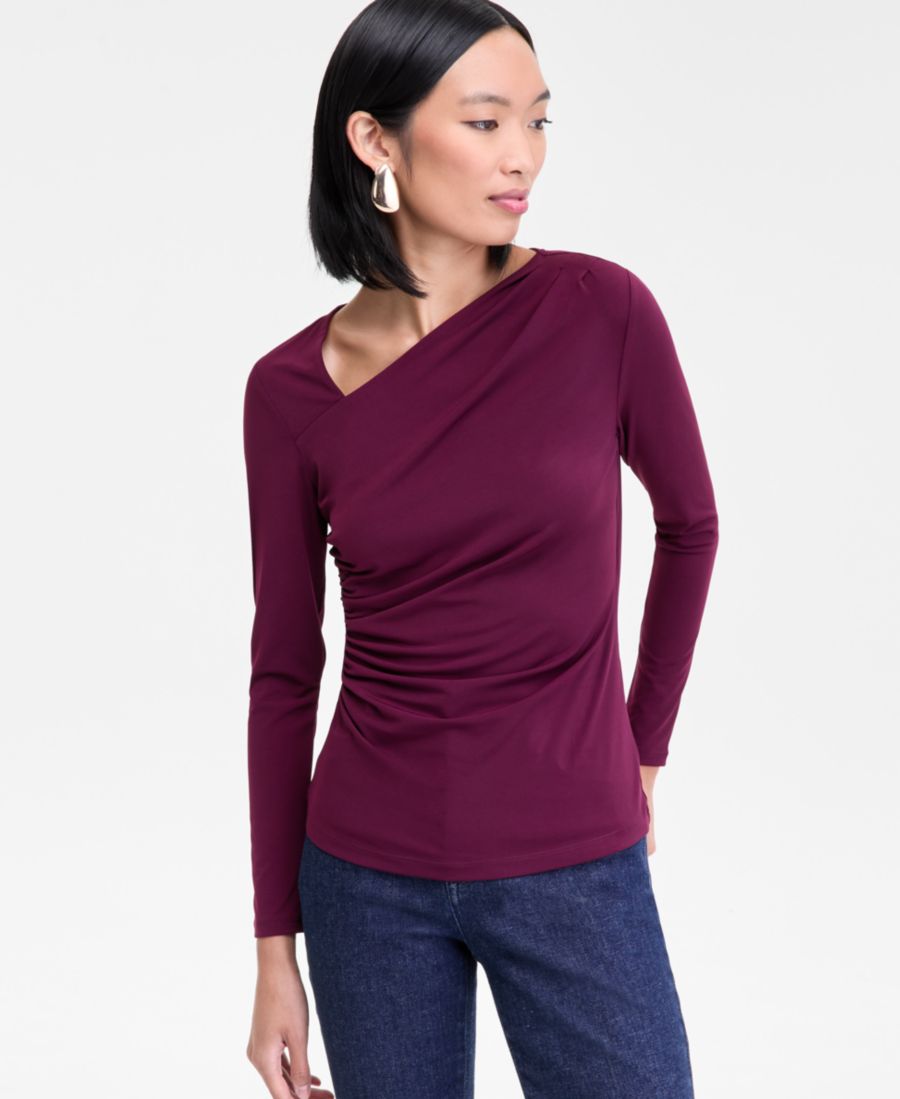 Женская блузка с асимметричным вырезом и длинными рукавами INC International Concepts, Berried Treasur
Женская блузка с асимметричным вырезом и длинными рукавами INC International Concepts, Berried Treasur