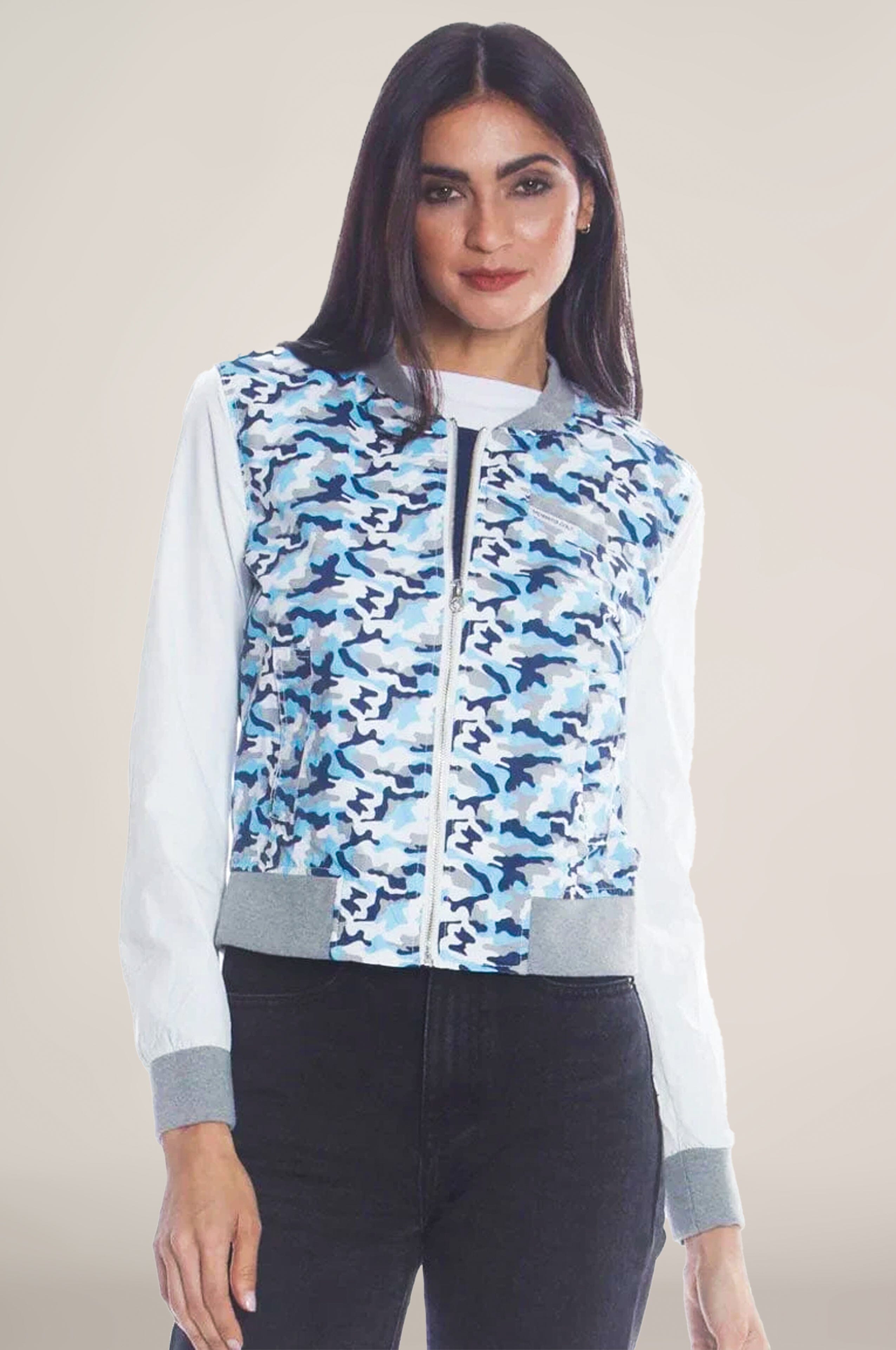 Женская камуфляжная бейсбольная куртка с нейлоновыми рукавами Members Only, цвет aqua camouflage, Оранжевый, Женская камуфляжная бейсбольная куртка с нейлоновыми рукавами Members Only, цвет aqua camouflage
Женская камуфляжная бейсбольная куртка с нейлоновыми рукавами Members Only, цвет aqua camouflage, Оранжевый, Женская камуфляжная бейсбольная куртка с нейлоновыми рукавами Members Only, цвет aqua camouflage