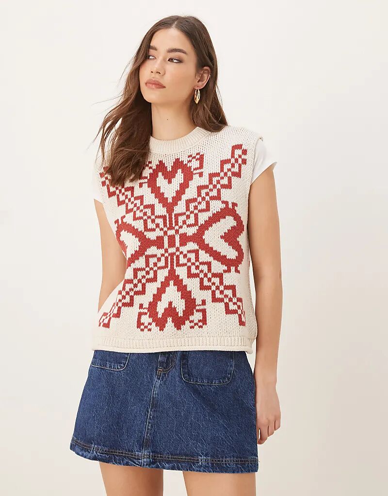 Трикотажная майка ASOS DESIGN с круглым вырезом, фольклорным принтом и бахромой кремового цвета
Трикотажная майка ASOS DESIGN с круглым вырезом, фольклорным принтом и бахромой кремового цвета