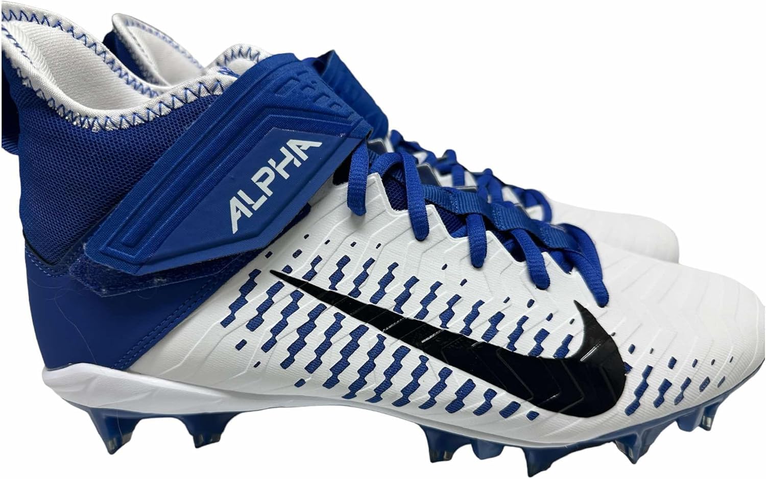 Футбольные бутсы Nike Men's Alpha Menace Pro 2 Mid, синий
Футбольные бутсы Nike Men's Alpha Menace Pro 2 Mid, синий