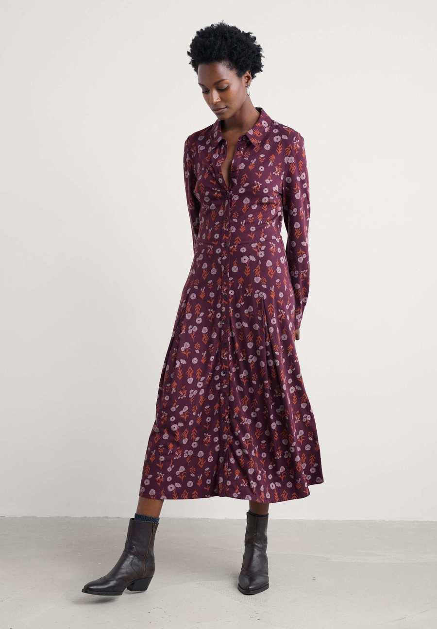 Платье Seasalt Cornwall COASTLINE, Purple - Flower Shadow Dark Hellebore/Purple
Платье Seasalt Cornwall COASTLINE, Purple - Flower Shadow Dark Hellebore/Purple