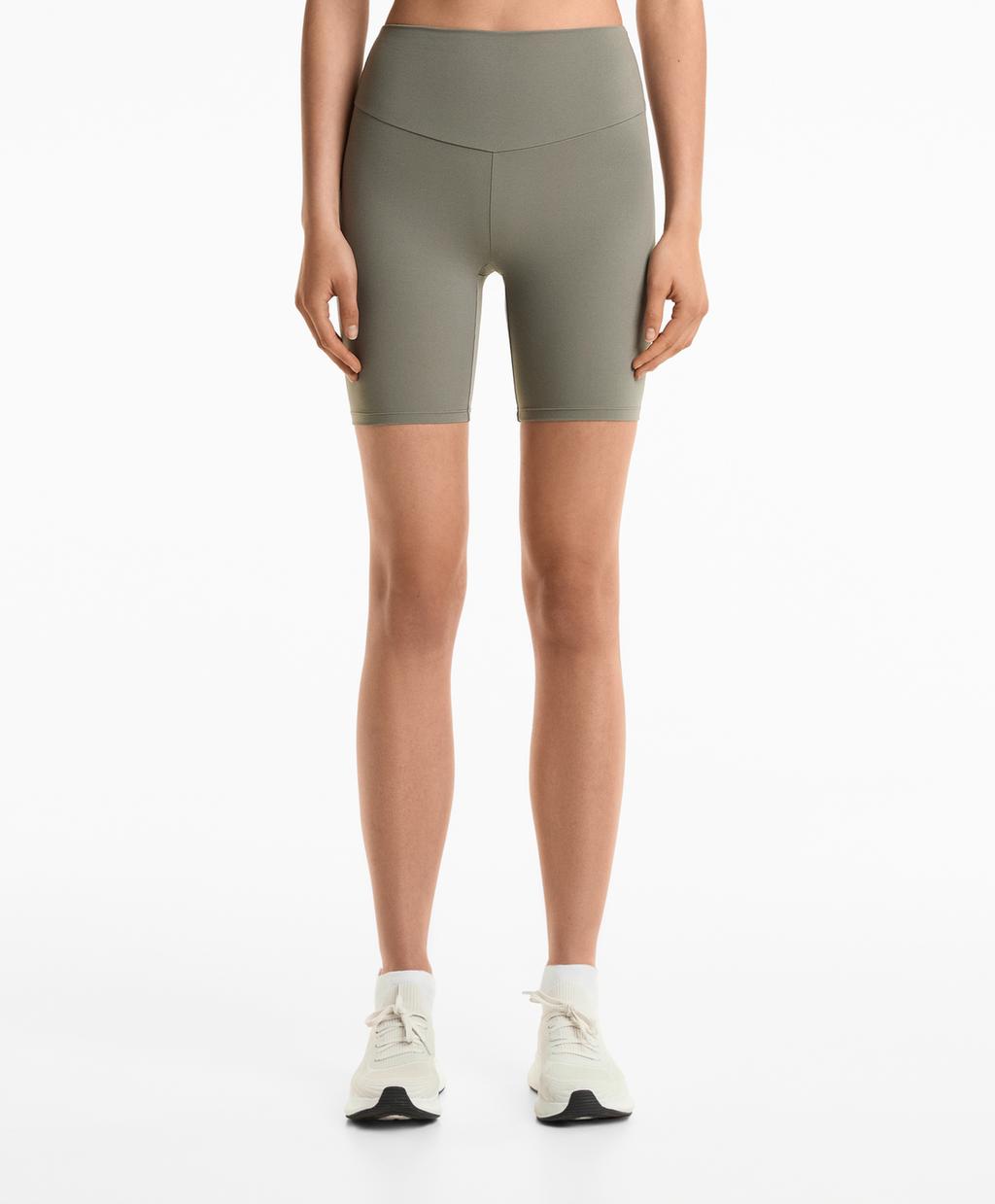 Байкерские леггинсы Comfortlux с высокой посадкой 20 см Oysho, средний хаки
Байкерские леггинсы Comfortlux с высокой посадкой 20 см Oysho, средний хаки