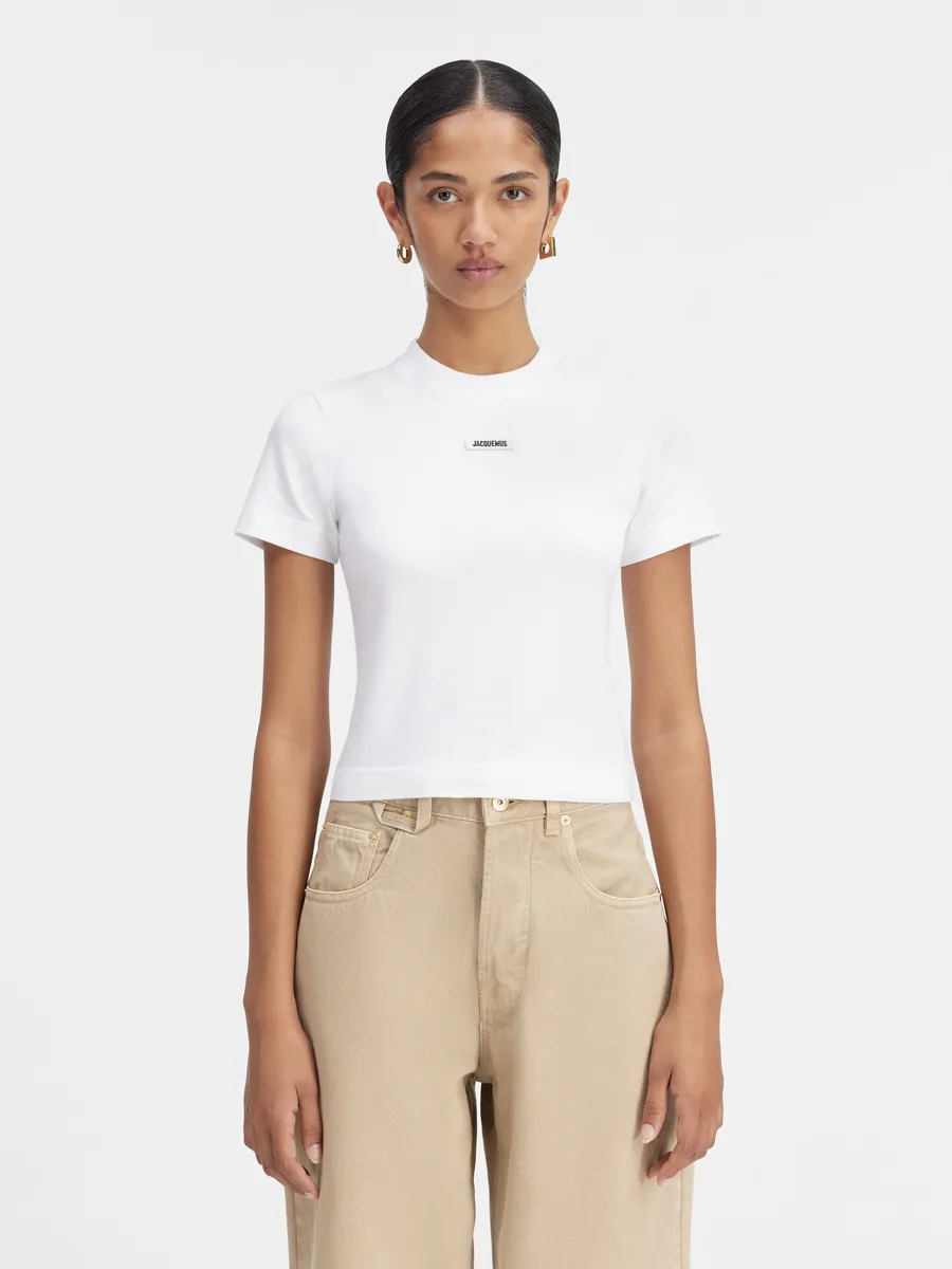 Футболка с логотипом Grgrain Le Gr Grain Jacquemus, белый 
Футболка с логотипом Grgrain Le Gr Grain Jacquemus, белый