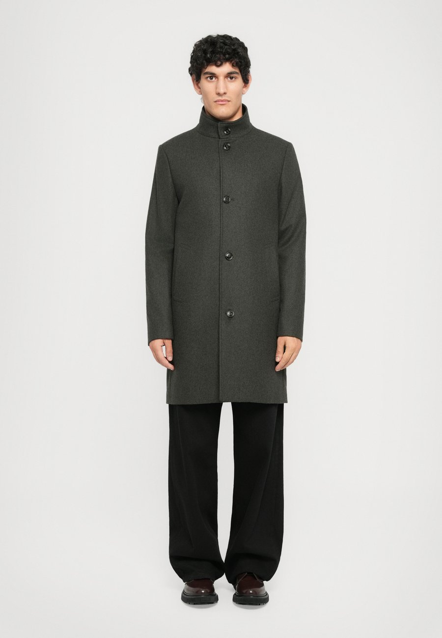 Пальто J.LINDEBERG JESSE MELTON COAT, Forest Green/Dark Green
Пальто J.LINDEBERG JESSE MELTON COAT, Forest Green/Dark Green