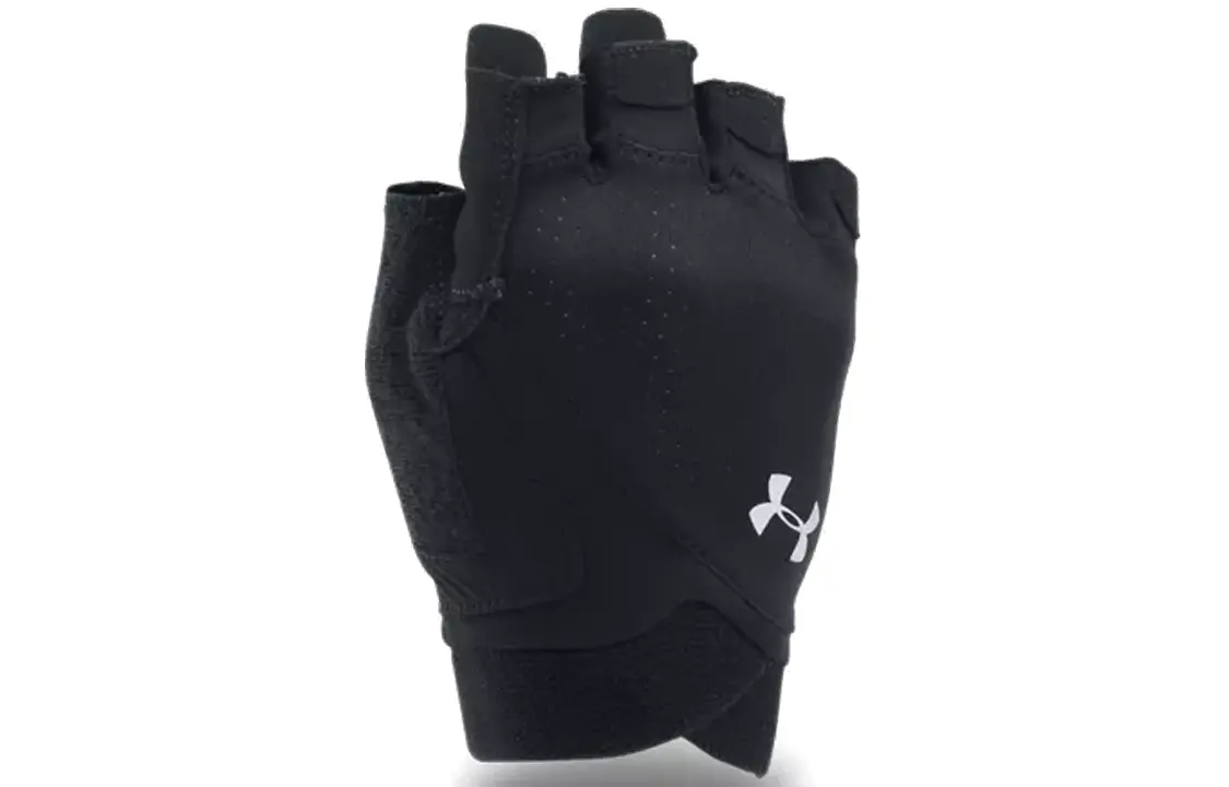 Фитнес-перчатки женские черные Under Armour
Фитнес-перчатки женские черные Under Armour