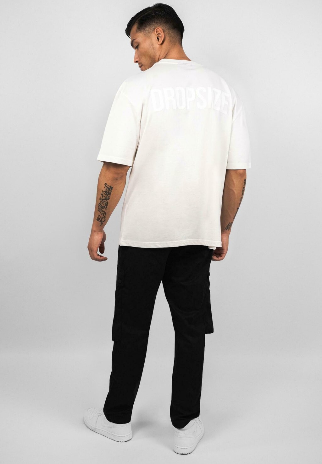 Футболки с принтом Dropsize, белый
Футболки с принтом Dropsize, белый