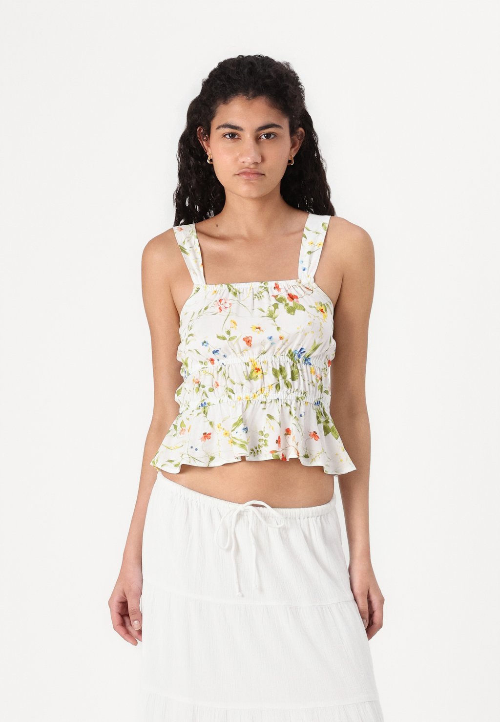 Блуза VMEASY GATHERING SINGLET - Top Vero Moda, белый
Блуза VMEASY GATHERING SINGLET - Top Vero Moda, белый