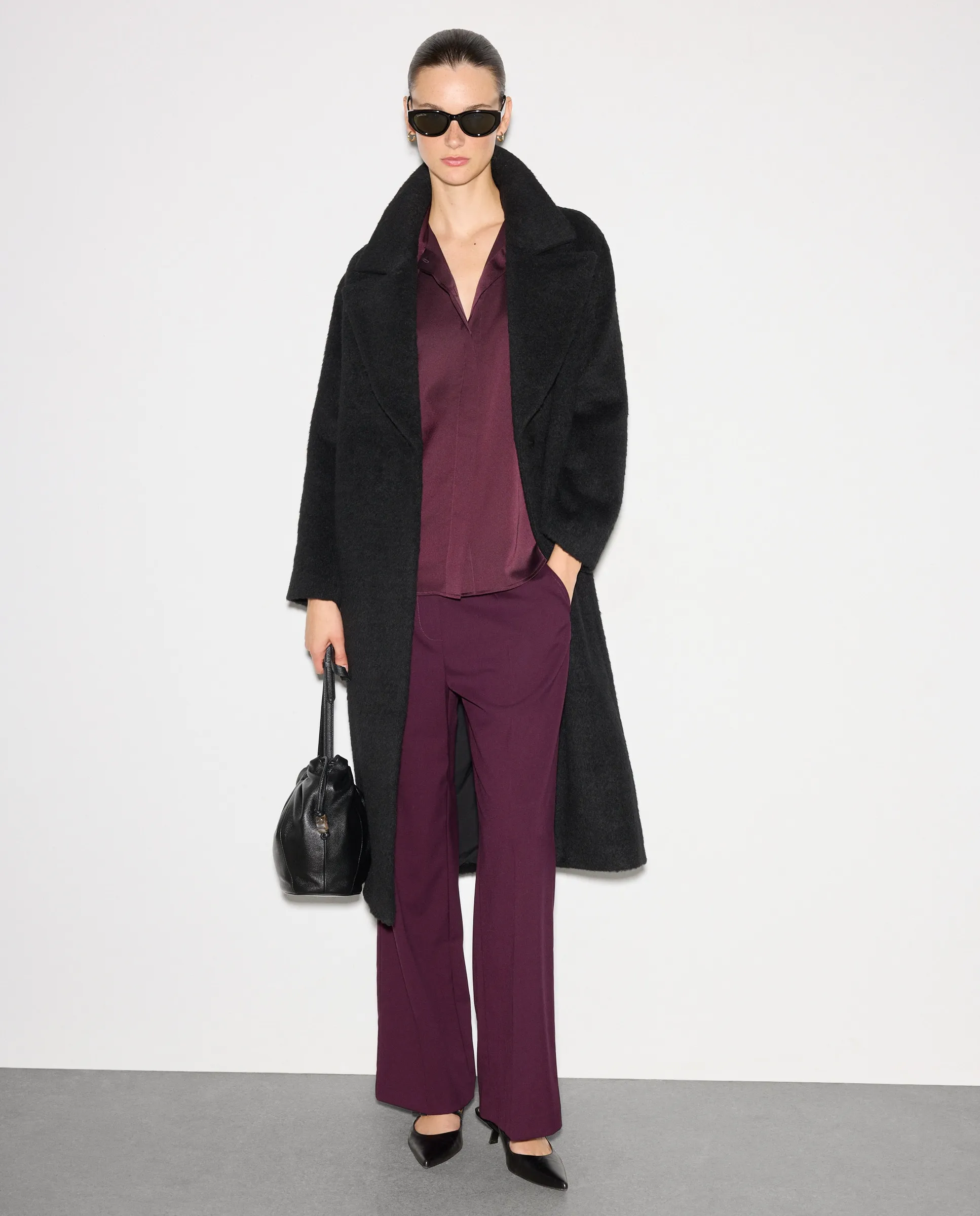 Женские спортивные брюки-джоггеры из однотонного полиэстера Woman El Corte Inglés, бордовый
Женские спортивные брюки-джоггеры из однотонного полиэстера Woman El Corte Inglés, бордовый