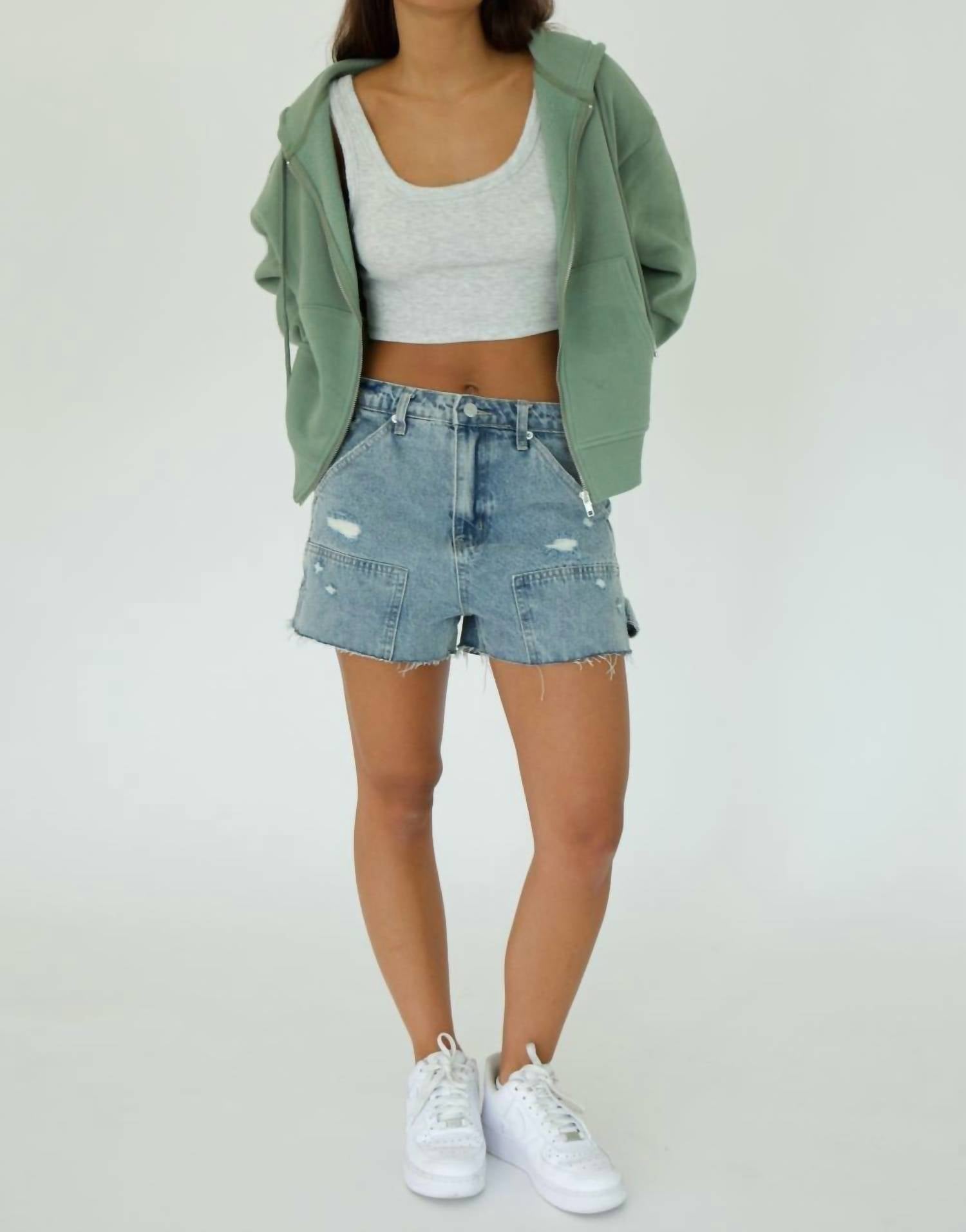 Джинсовые шорты Jane Cargo в средне-синем цвете SIGNATURE8
Джинсовые шорты Jane Cargo в средне-синем цвете SIGNATURE8