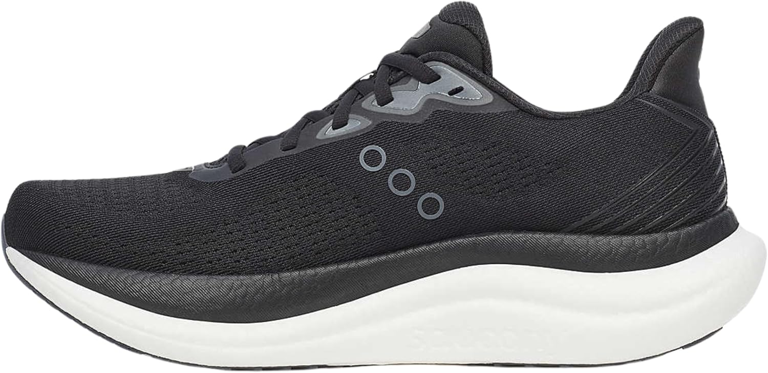 Мужские кроссовки Saucony Triumph 23, белый/черный
Мужские кроссовки Saucony Triumph 23, белый/черный