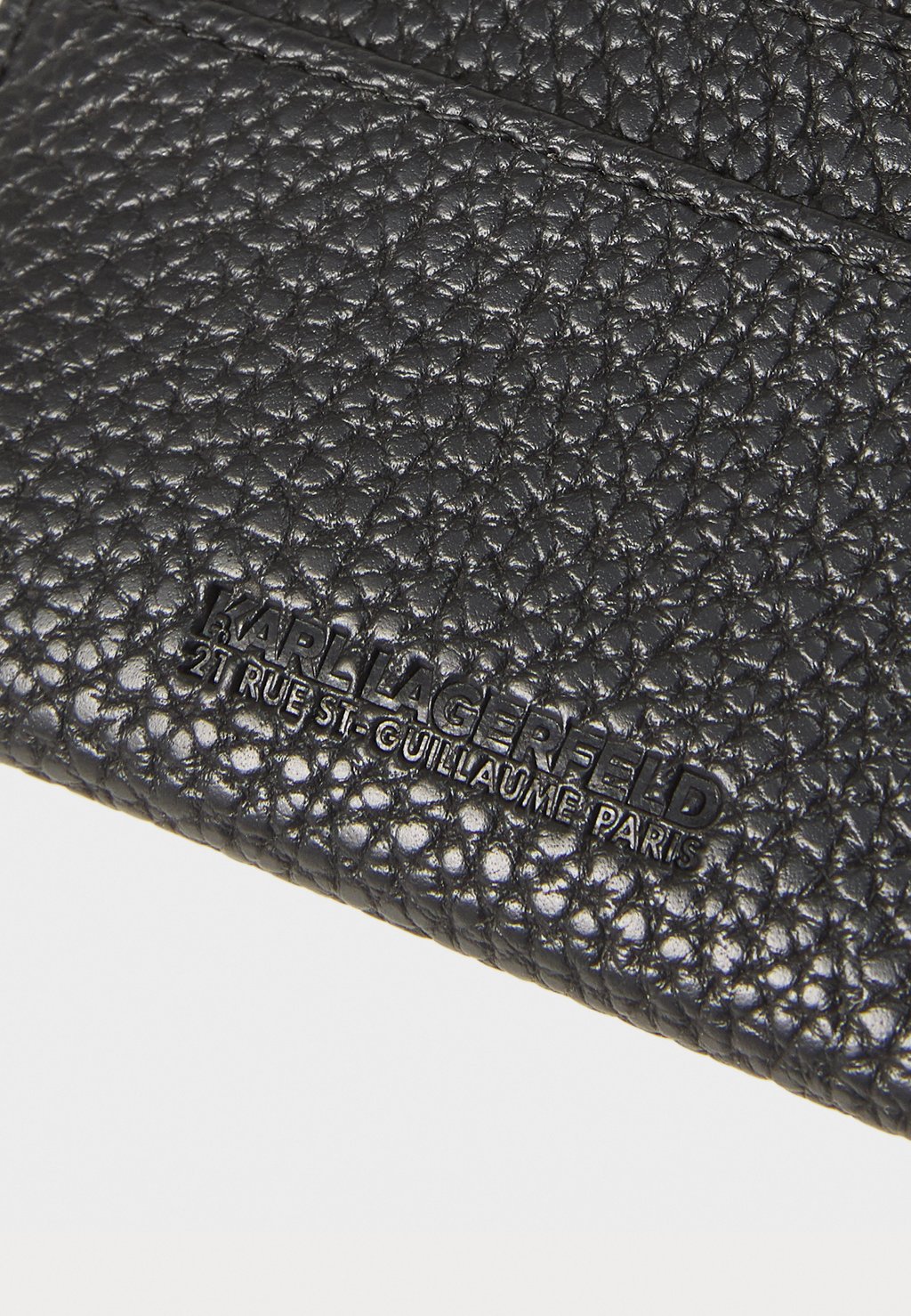 Кошелек IKON OUTLINE CARDHOLDER KARL LAGERFELD, черный 
Кошелек IKON OUTLINE CARDHOLDER KARL LAGERFELD, черный