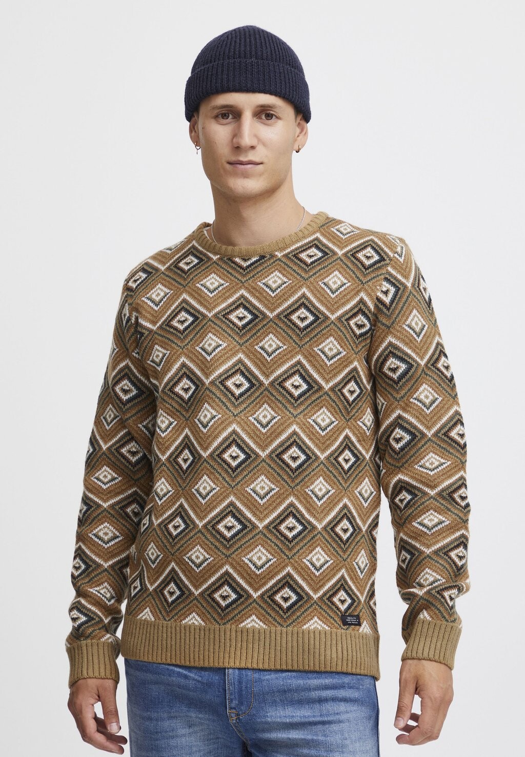 Вязаный свитер Blend, коричневый
Вязаный свитер Blend, коричневый