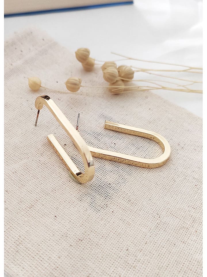 Позолоченные. Серьги-полукольца Atelier MIU
Позолоченные. Серьги-полукольца Atelier MIU