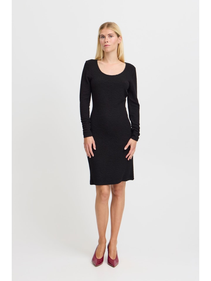 Платье BYPOLI облегающего джерси черного цвета b. young
Платье BYPOLI облегающего джерси черного цвета b. young