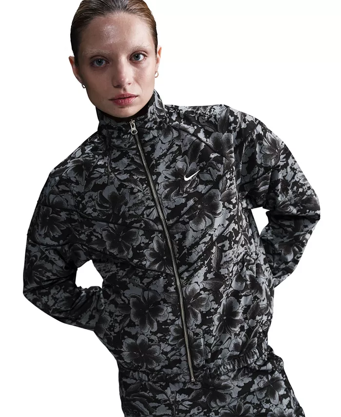 Куртка Nike Sportswear Windrunner Loose Woven UV-Protection Printed, черный
Куртка Nike Sportswear Windrunner Loose Woven UV-Protection Printed, черный