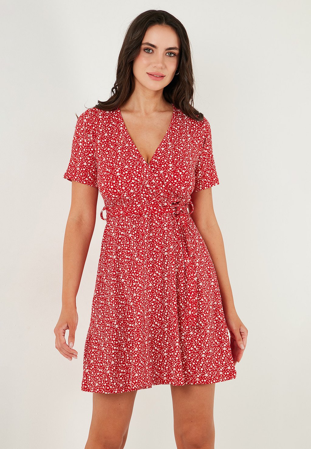 Повседневное платье REGULAR FIT LELA, красный 
Повседневное платье REGULAR FIT LELA, красный